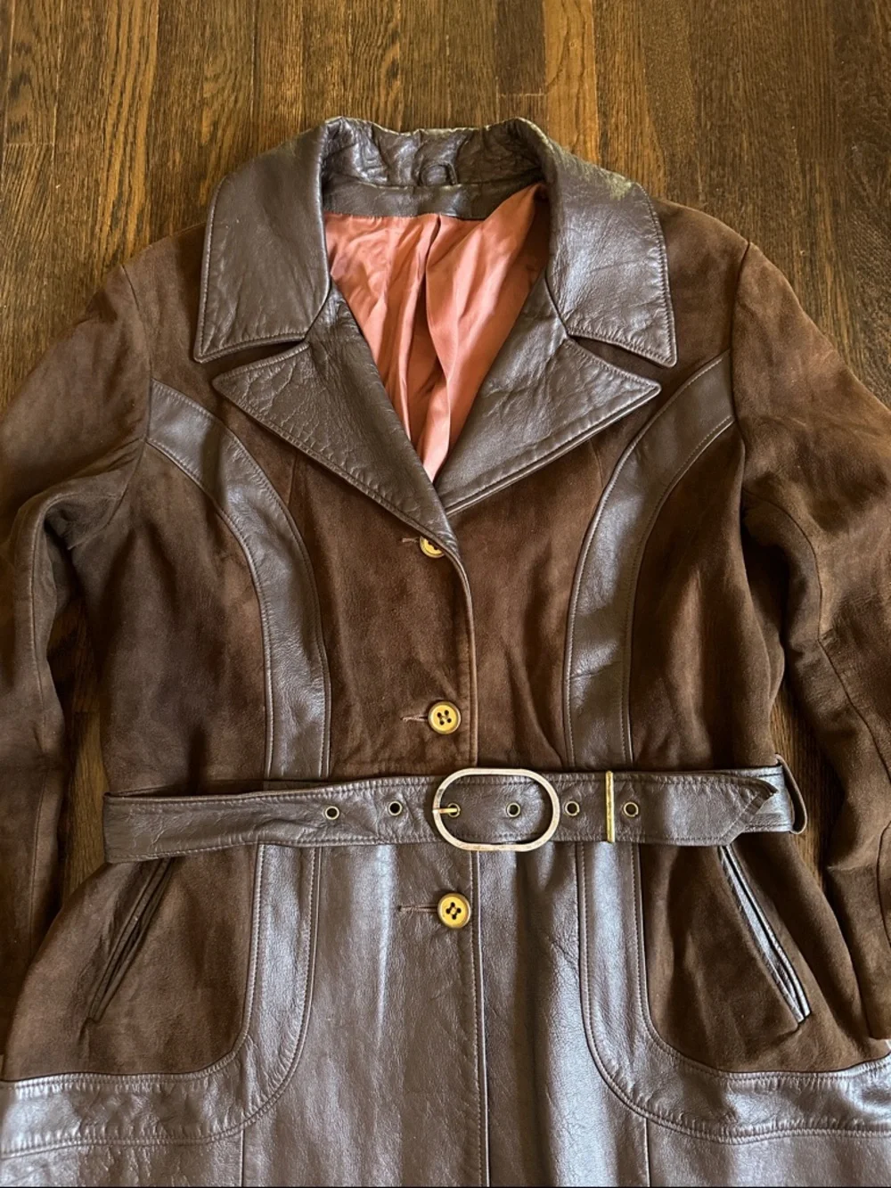 Vintage Brown Leather & Suede Belted lined Women’s Jacket size Large - Picture 3 of 11